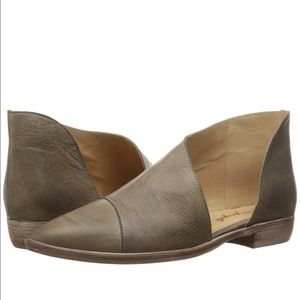 Free People Royale Flat